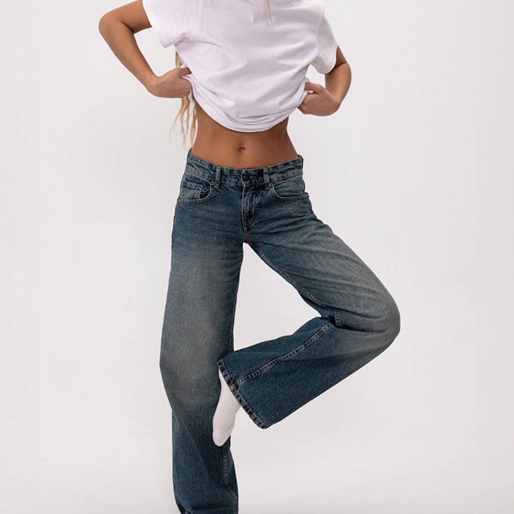 Motel Rocks Low Rise Parallel Jeans in Steel Blue Size W36 L32